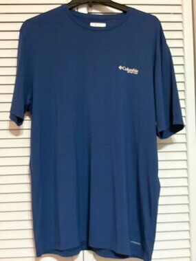 Men's Medium Columbia PFG Fish Flag II Short-Sleeve Shirt